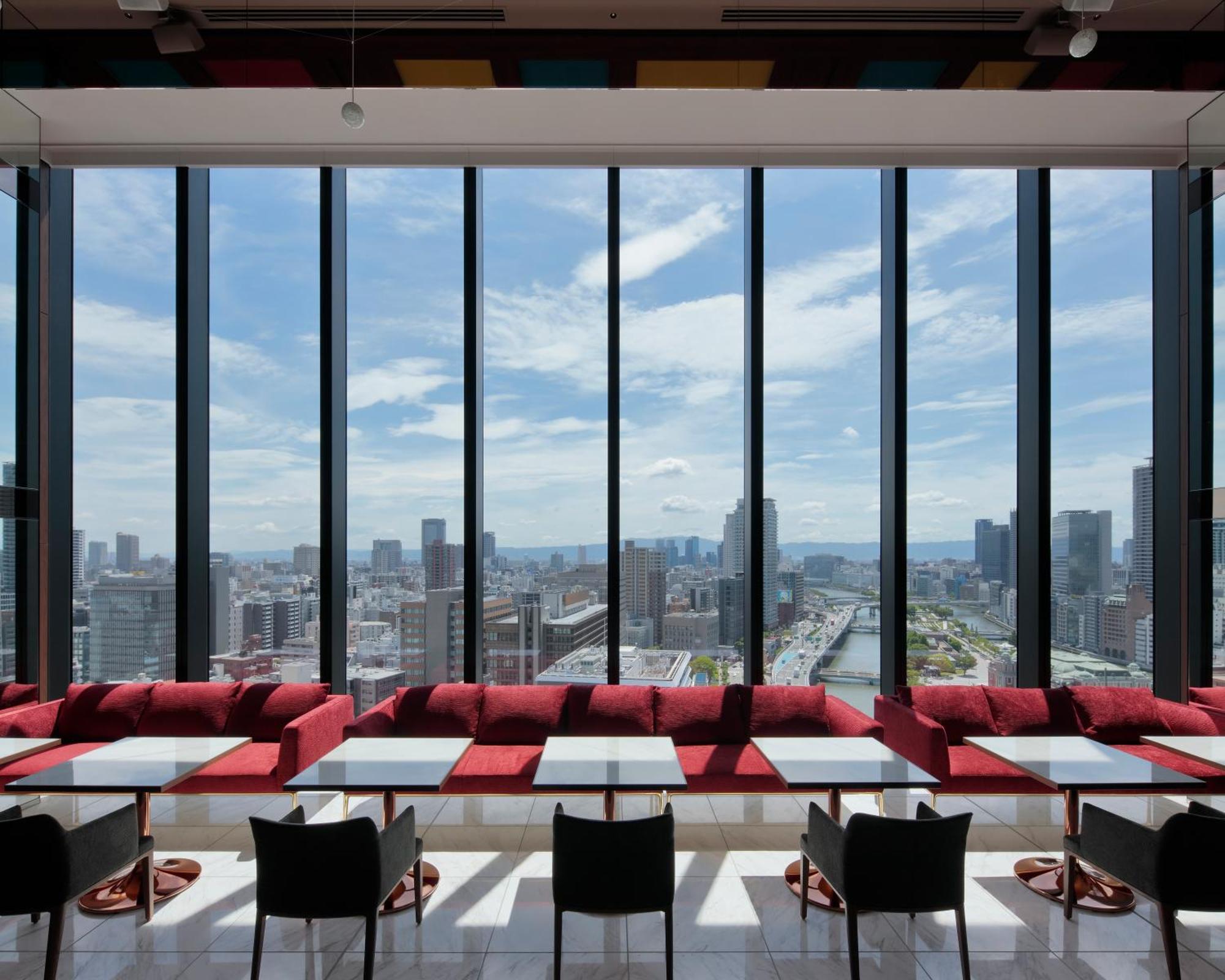 Candeo Hotels Osaka The Tower Exterior photo View from the 360° Sky Bar
