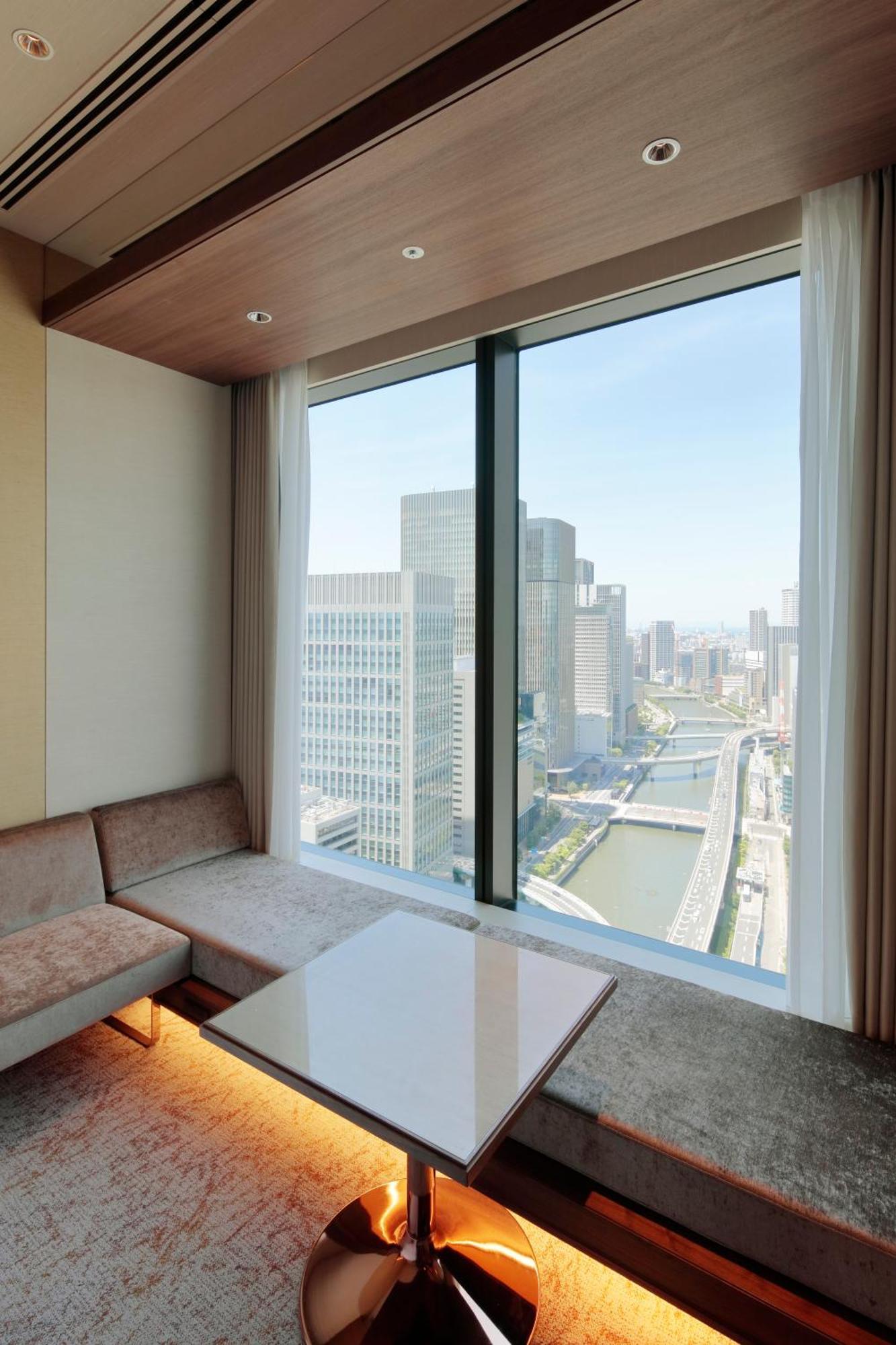 Candeo Hotels Osaka The Tower Room photo View from a room