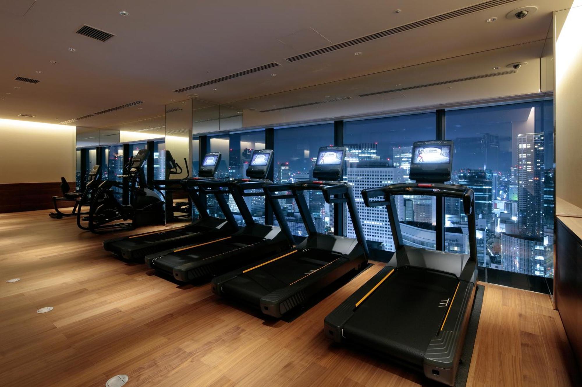 Candeo Hotels Osaka The Tower Exterior photo The gym at the 39th floor