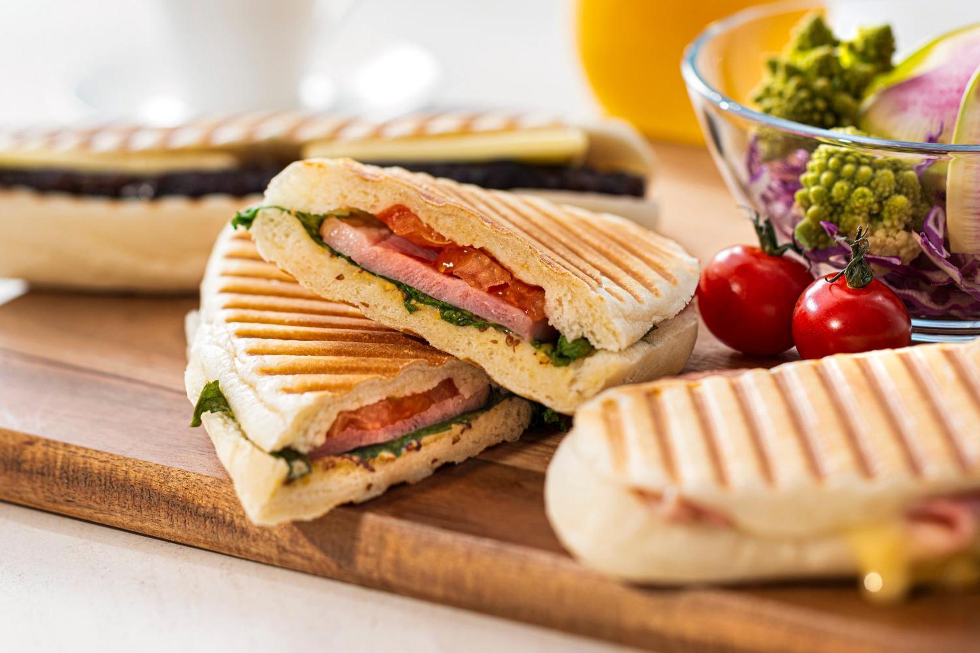 Candeo Hotels Osaka The Tower Exterior photo A ham and cheese panini